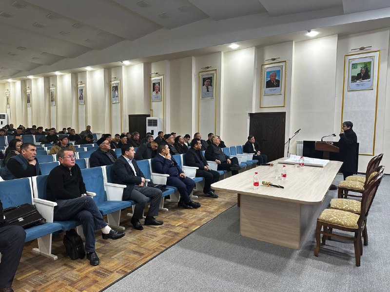 Tuproq resurslari inson hayotida, davlat farovonligida, shuningdek, sayyora ekotizimining barqarorligini taʼminlashda oʻrni beqiyos.