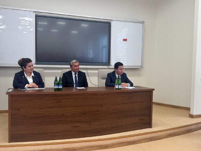 Bugun Tuproqshunoslik va agrokimyoviy tadqiqotlar instituti xodimlari Toshkent davlat agrar universitetida…