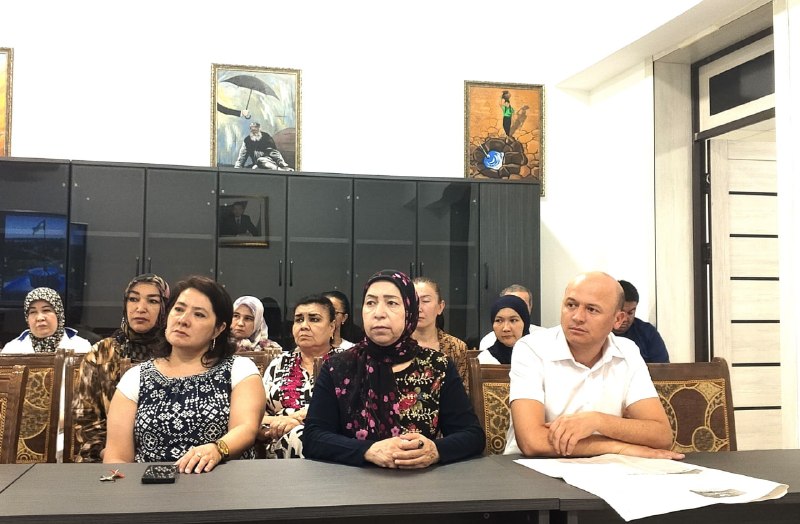 Siyosiy-maʼrifat soati: qishloq xoʻjaligida yangi davr talablari muhokama qilindi