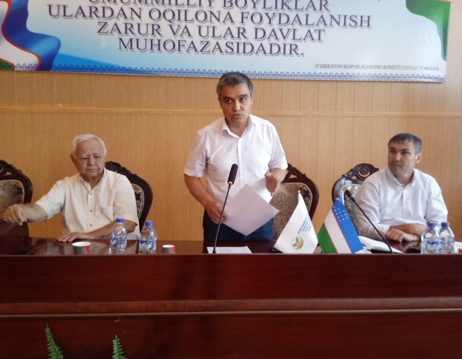 Institut hayotidan lavha