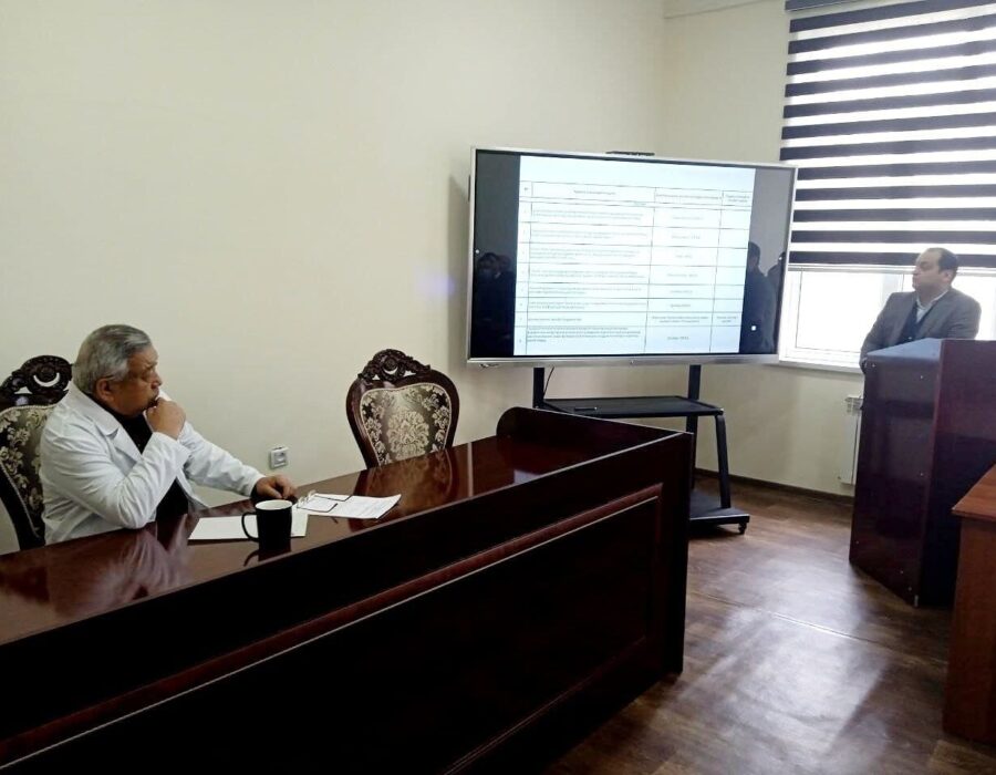 Institut hayotidan lavha